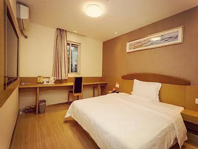 7Days Inn Chengdu Yulin Province Stadium Exterior foto